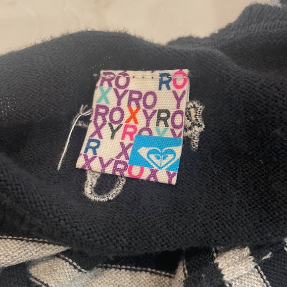 GREY AND BLACK STRIPED ROXY DRESS - Picture 5 of 7